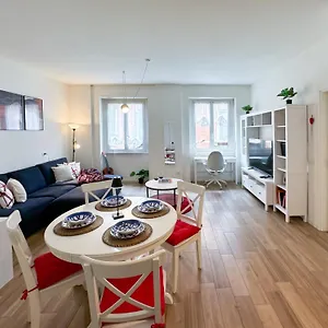 Appartamento The Best! Fast Wi-fi & Netflix, Milano