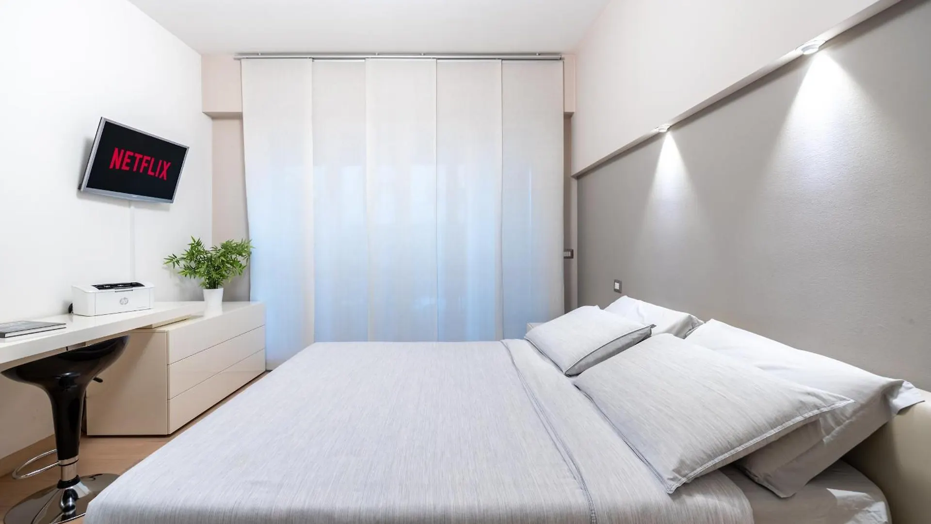Exclusive Apartment - Milano Santa Giulia 0*, Milan